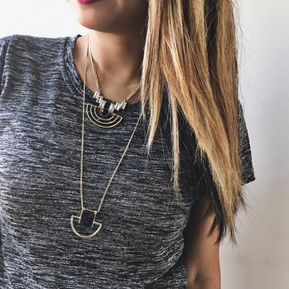 NWT Modern White Stone pendant - Picture 2 of 2